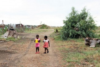 2 Kinder in Südafrika