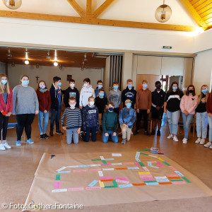 Gruppenfoto vor Konfi-Kirche